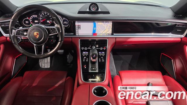 Porsche Panamera 2018 — photo 10