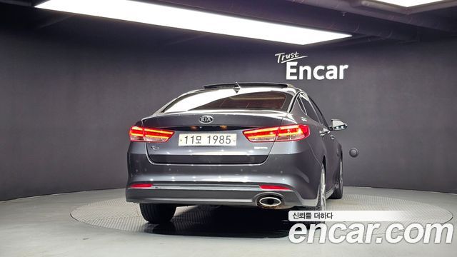 Kia K5 2016 — photo 4