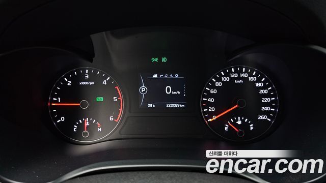 Kia K5 2016 — photo 8