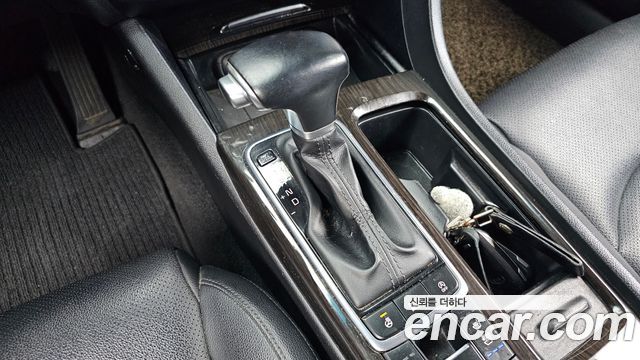 Kia K5 2016 — photo 9