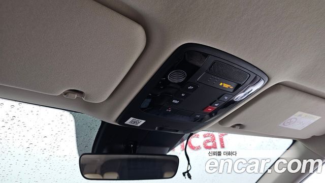 Kia Canival 2023 — photo 25