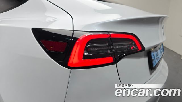 Tesla Model 3 2021 — photo 9