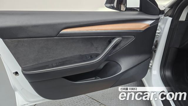 Tesla Model 3 2021 — photo 14
