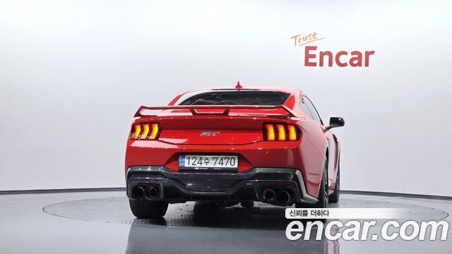 Ford Mustang 2024 — photo 4