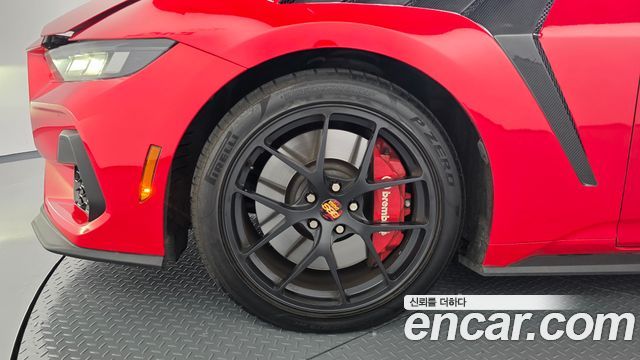 Ford Mustang 2024 — photo 5