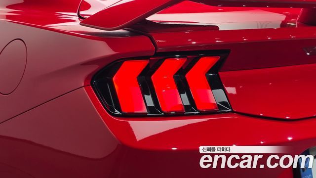 Ford Mustang 2024 — photo 9