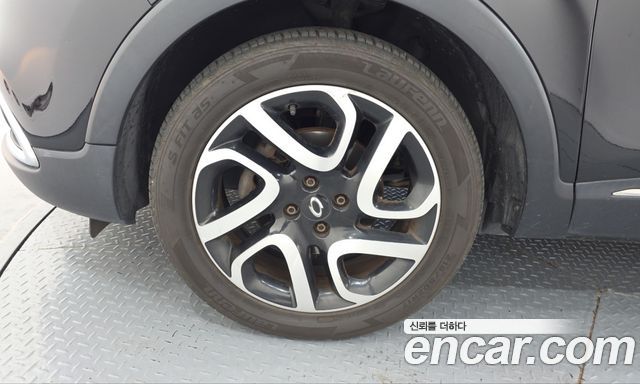 Renault Korea QM3 2014 — photo 5