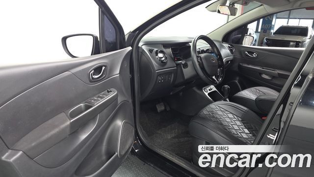 Renault Korea QM3 2014 — photo 13