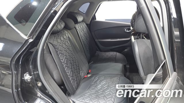 Renault Korea QM3 2014 — photo 17