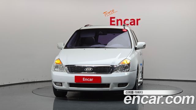 Kia Canival 2013 — photo 3