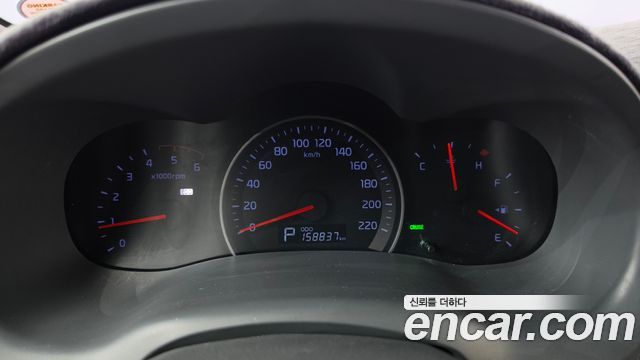 Kia Canival 2013 — photo 11