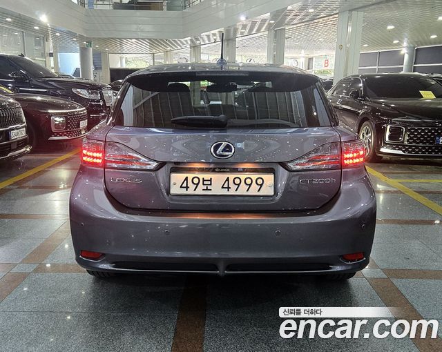 Lexus CT200h 2012 — photo 5