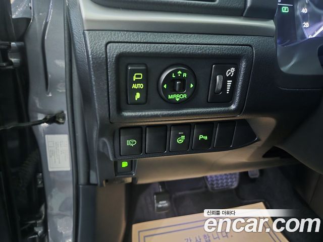 Lexus CT200h 2012 — photo 10