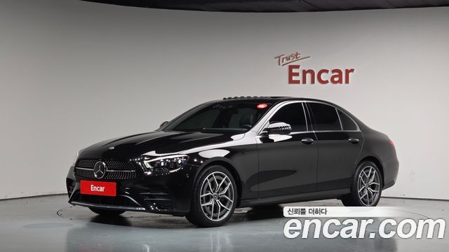 Mercedes-Benz E-Class 2021 — photo 1