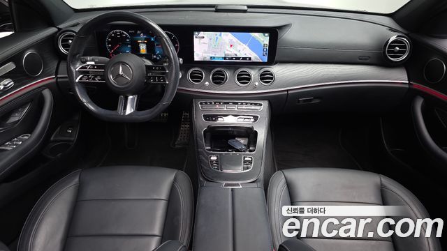 Mercedes-Benz E-Class 2021 — photo 7