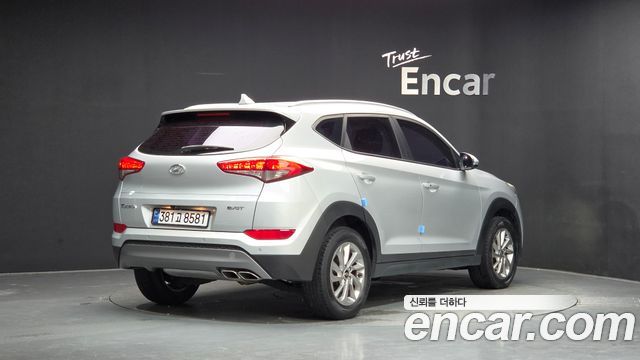 Hyundai Tucson 2016 — photo 2