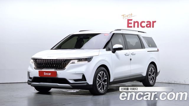 Kia Canival 2023 — photo 1