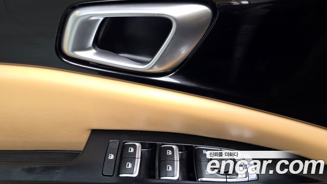 Kia Canival 2023 — photo 29