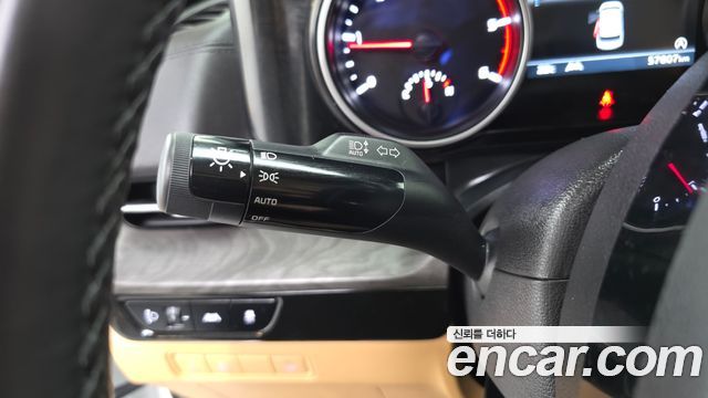 Kia Canival 2023 — photo 30
