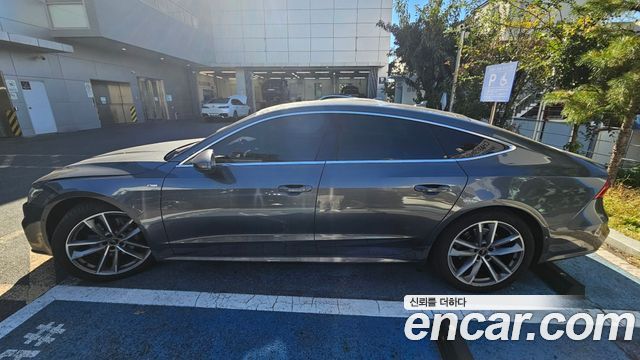 Audi A7 2020 — photo 6