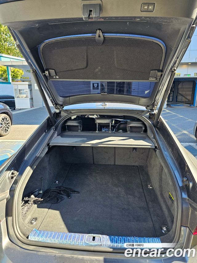 Audi A7 2020 — photo 7