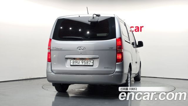 Hyundai Starex 2016 — photo 4