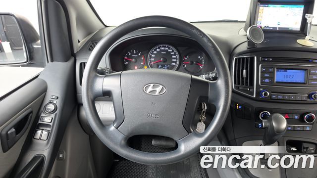 Hyundai Starex 2016 — photo 20