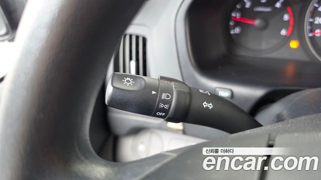 Hyundai Starex 2016 — photo 25
