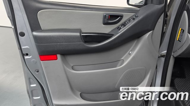 Hyundai Starex 2016 — photo 14