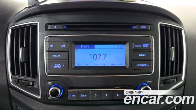 Hyundai Starex 2016 — photo 29