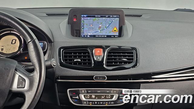 Renault Korea SM3 2017 — photo 14
