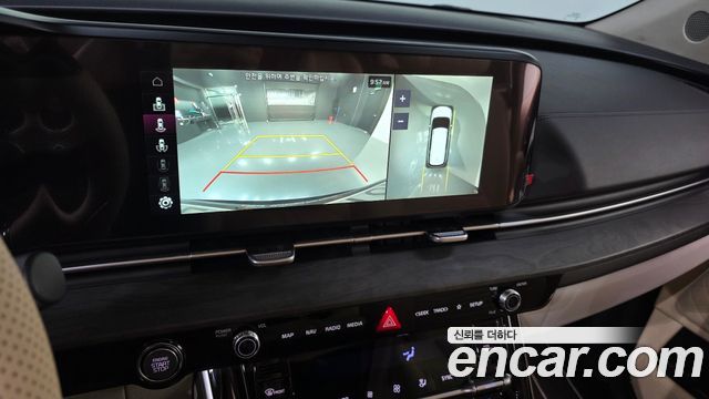 Kia Canival 2023 — photo 20