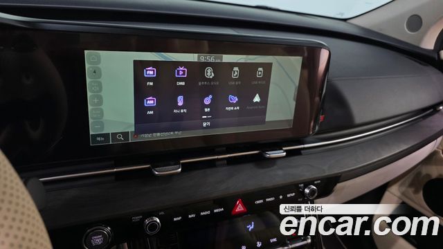 Kia Canival 2023 — photo 21