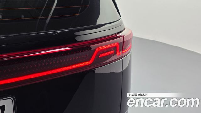 Kia Canival 2023 — photo 9