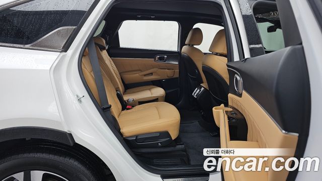 Kia Sorento 2022 — photo 12