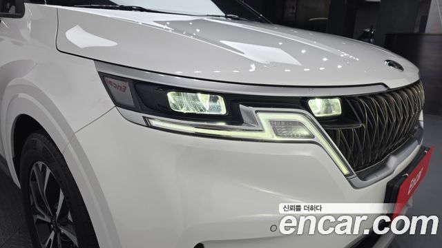 Kia Canival 2021 — photo 8