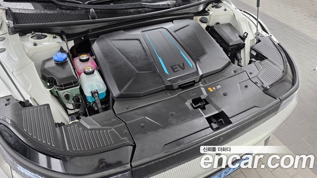 Hyundai Ioniq5 2023 — photo 6