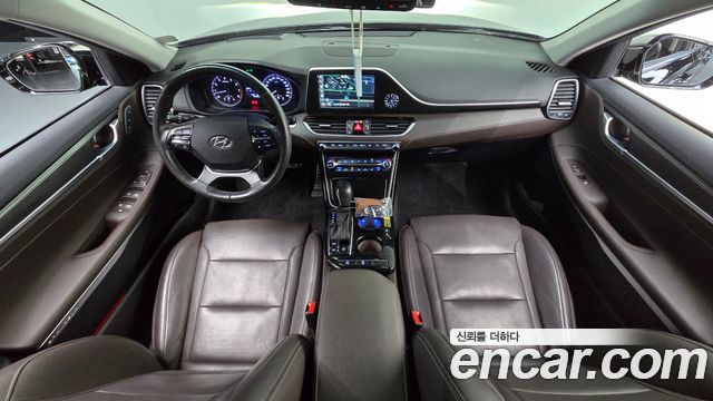 Hyundai Grandeur 2019 — photo 10