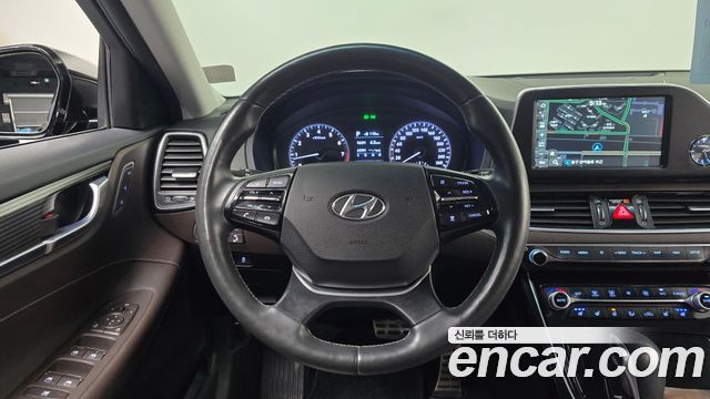 Hyundai Grandeur 2019 — photo 19