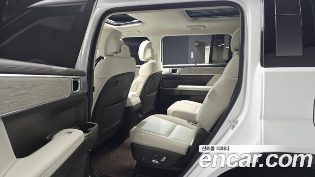 Hyundai Santafe 2025 — photo 17