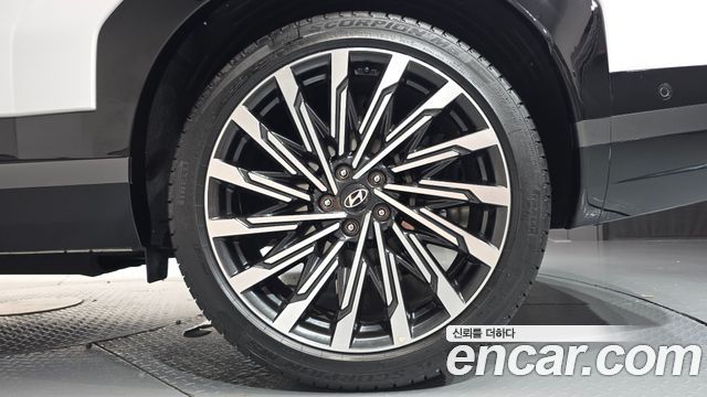 Hyundai Santafe 2025 — photo 7