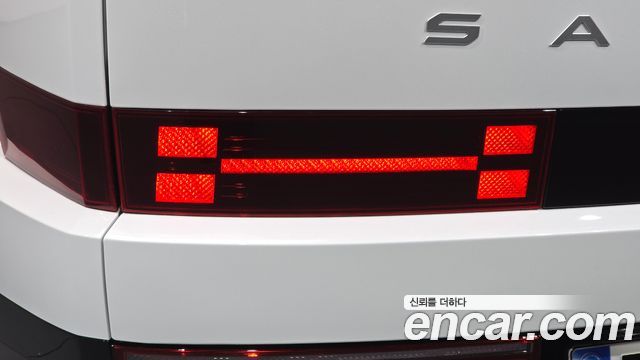 Hyundai Santafe 2025 — photo 9