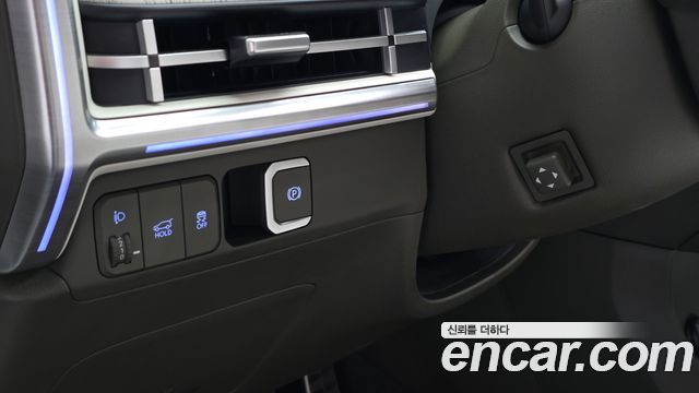 Hyundai Santafe 2025 — photo 30
