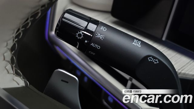 Hyundai Santafe 2025 — photo 37