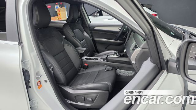 Renault Korea Arkana 2025 — photo 17