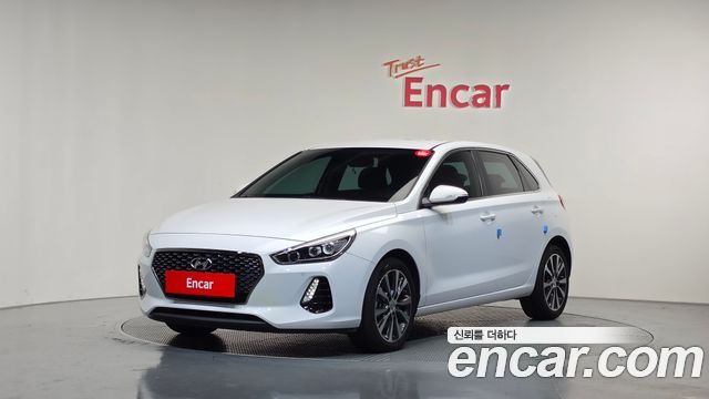 Hyundai i30 2018 — photo 1