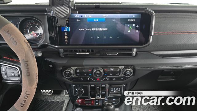 Jeep Wrangler 2024 — photo 18