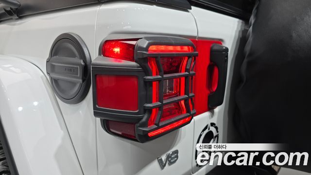 Jeep Wrangler 2024 — photo 9