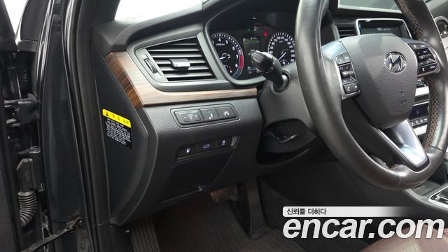 Hyundai Sonata 2018 — photo 13