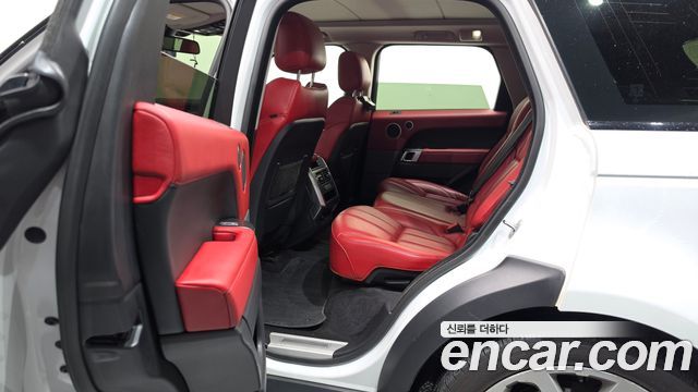 Land Rover Range Rover Sport 2014 — photo 16